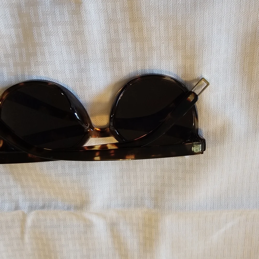 SOJOS Women's Tortoiseshell Sunglasses with Black Lenses